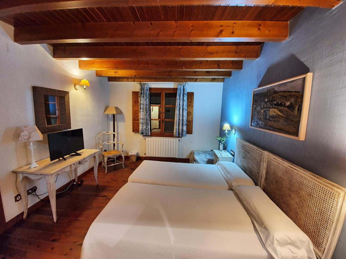 Tierras De Moya Hotel Los Huertos Luaran gambar